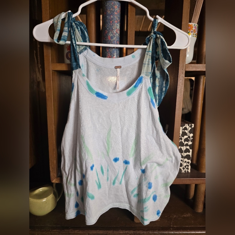 Free People Tie Dyed Blue and Green Patterned Tank Top Large